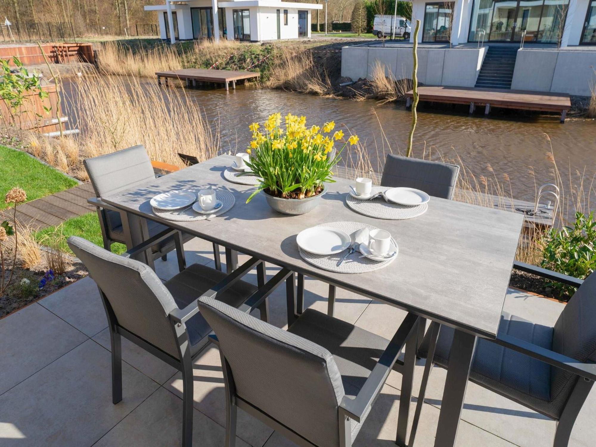 Family Villa With Garden And Jetty Zeewolde Exterior photo